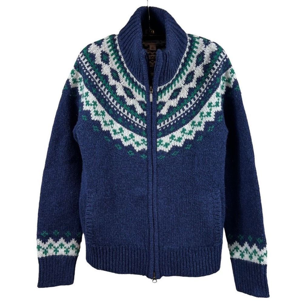 L.L. Bean Blue and White Patterned Cardigan